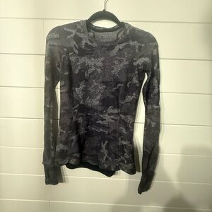 Lululemon Athletica Runderful Long Sleeve - Incognito Camo